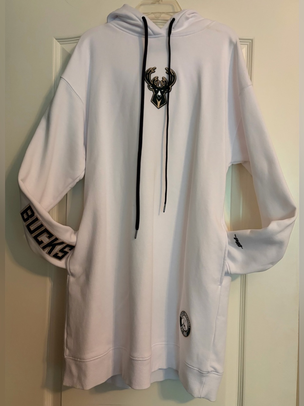 PROSTANDARD MILWAUKEE BUCKS HOODIE DRESS